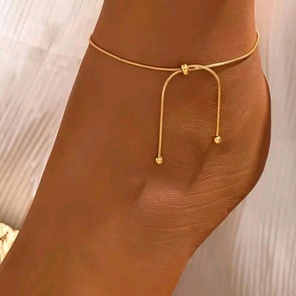 Delicate Gold Anklet with Slider Beads - Picture 5 of 5